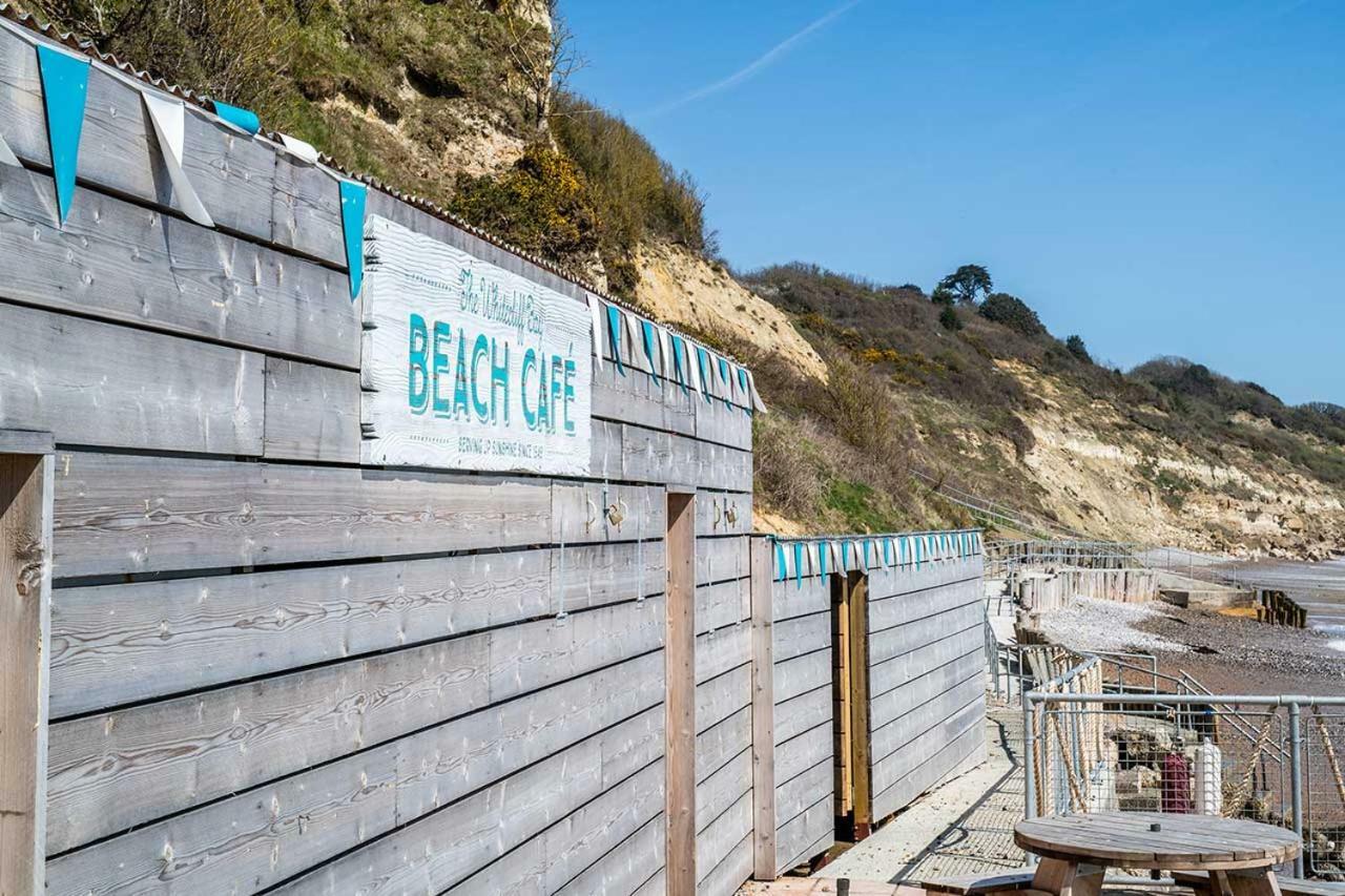 Whitecliff Bay Holiday Park Bembridge Exterior photo